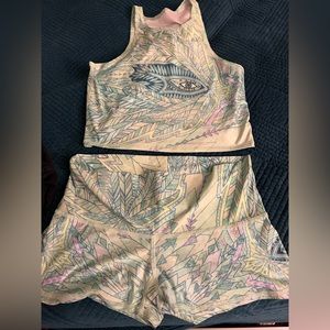 LARGE Teeki Yoga hot short set- GREEN